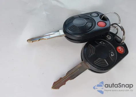 2011 Ford Escape Xlt из США, поврежденный, VIN 1FMCU0D75BKB72522